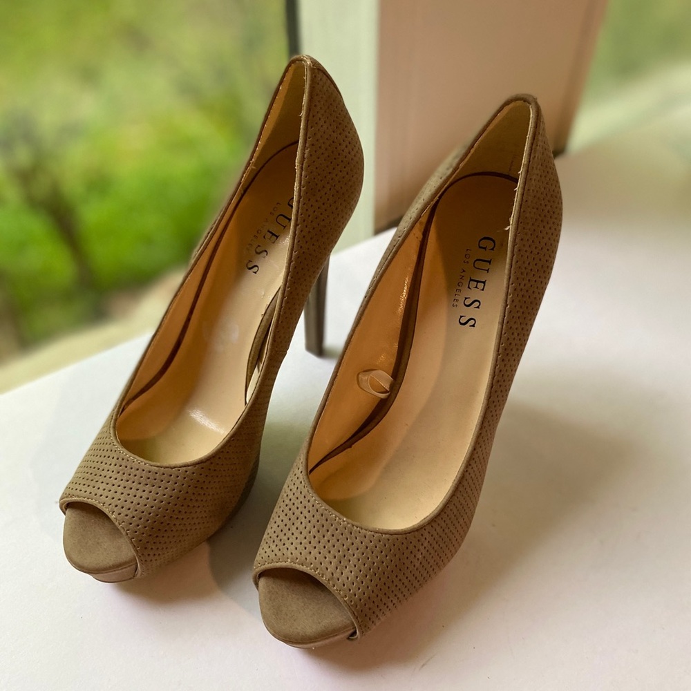 GUESS Los Angeles Women’s Platform Peep Toe Stiletto Heels in Beige/Tan.  8.5